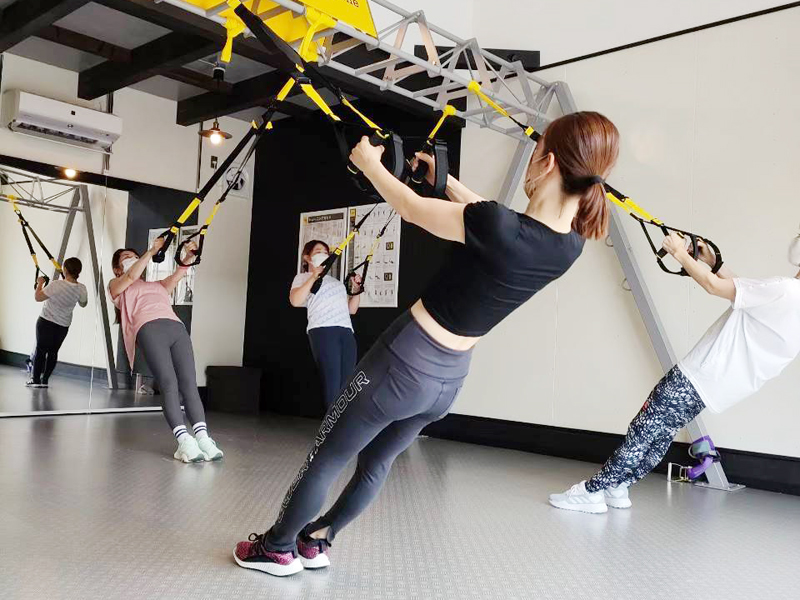 TRXトレーニング