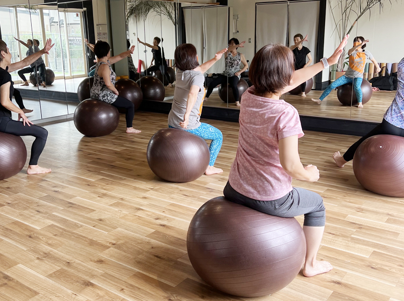 バランスボール＆エアロビクス